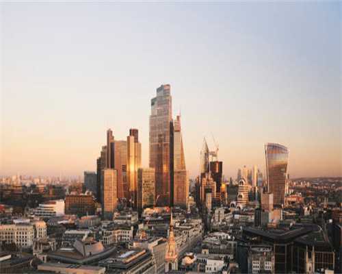 “校家社”共同打造的花都岐山国际艺术古村落再迎众多艺术家写生创作