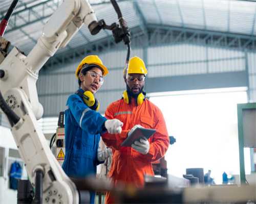 这段视频，看着看着就哭了……