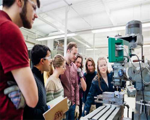 广州跨行业房博会昨日开幕 120个楼盘过百套“一口价”单位等你来