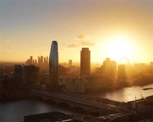 浙江男篮官方：吴前右大腿骨内外侧肌水肿 预计需要伤停三周