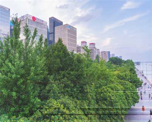 香港地产豪门迎第三代掌门人：“包租公”陈启宗退休，恒隆新董事长不惧熊市