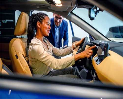 疫情下社区服务面临“新挑战”看郑州这位85后社区书记如何想方设法化解难题