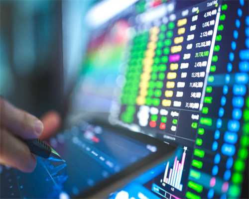 《蒙面唱将》李云迪：唱得太好身份难明，让人猜猜猜不停！