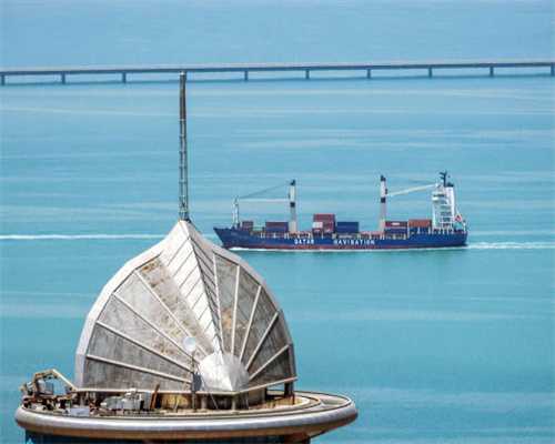 上海姑娘买下弄堂中40㎡小家，你还真别说，一居室的小家挺惬意